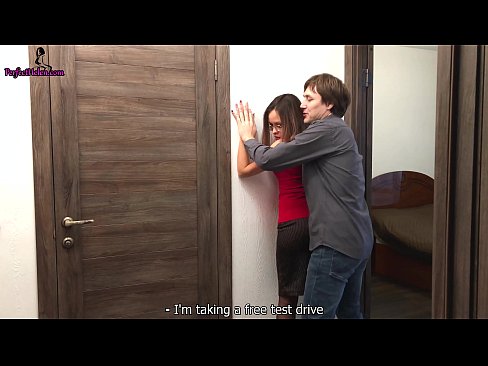 ❤️ Mai Sexy Realtor Da Hankali Ya Jefa Farjin Nata Da Fucks Yayin Siyar da Gidanta - Krempai ❤️❌ Batsa mai kyau a%ha.liporno.ru ❌